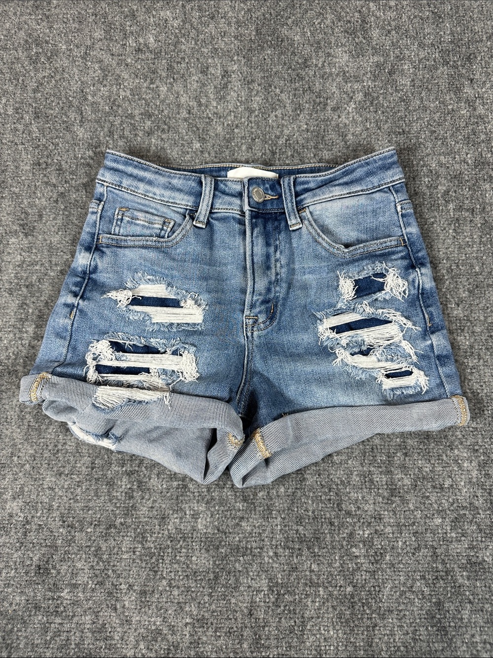 Vervet Softly High Rise Distressed Denim Shorts Size Small - Picture 4 of 8